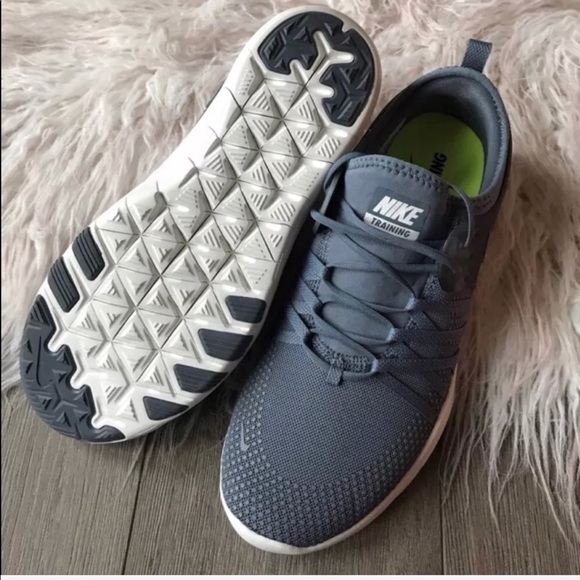 NWT Nike Free TR 7 AMP - Picture 6 of 6